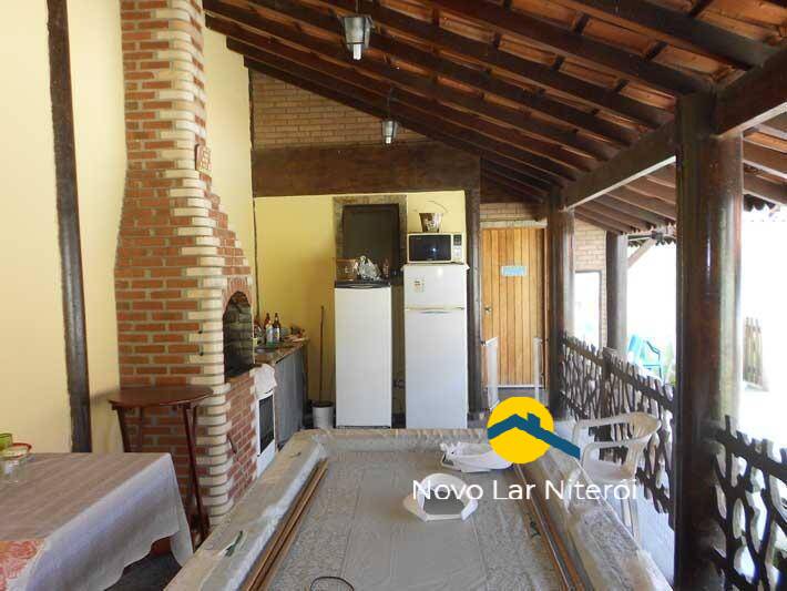 Casa à venda com 3 quartos, 256m² - Foto 22