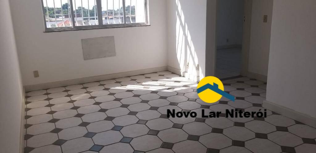 Apartamento à venda com 2 quartos, 60m² - Foto 3