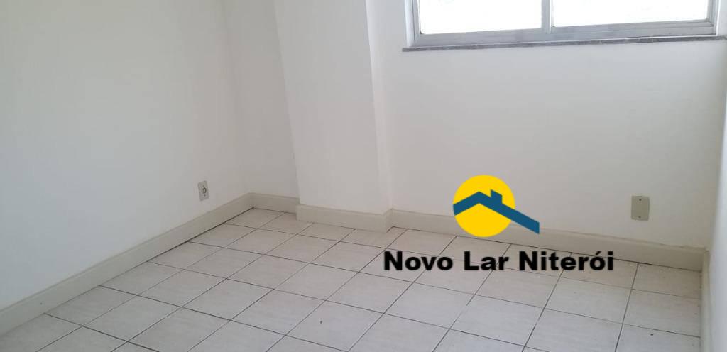 Apartamento à venda com 2 quartos, 60m² - Foto 17