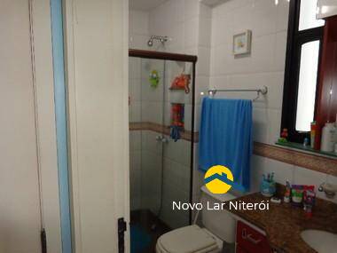 Apartamento à venda com 4 quartos, 187m² - Foto 9