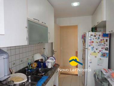 Apartamento à venda com 4 quartos, 187m² - Foto 26