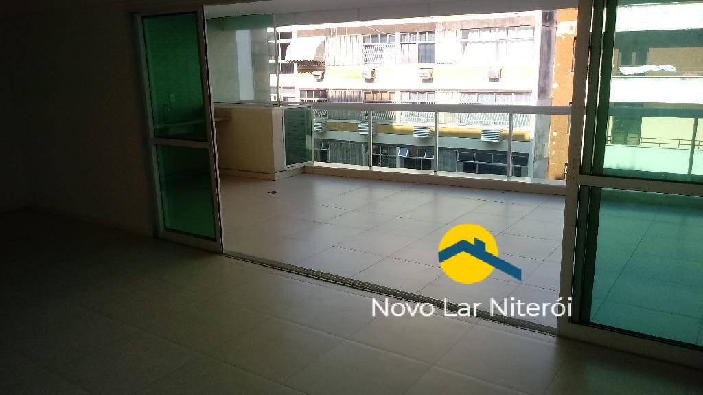 Apartamento à venda com 4 quartos, 202m² - Foto 4