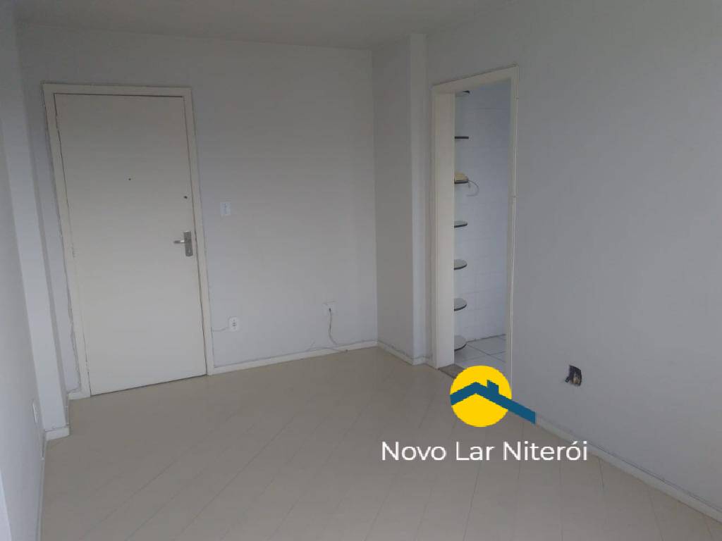 Apartamento à venda com 2 quartos, 50m² - Foto 2