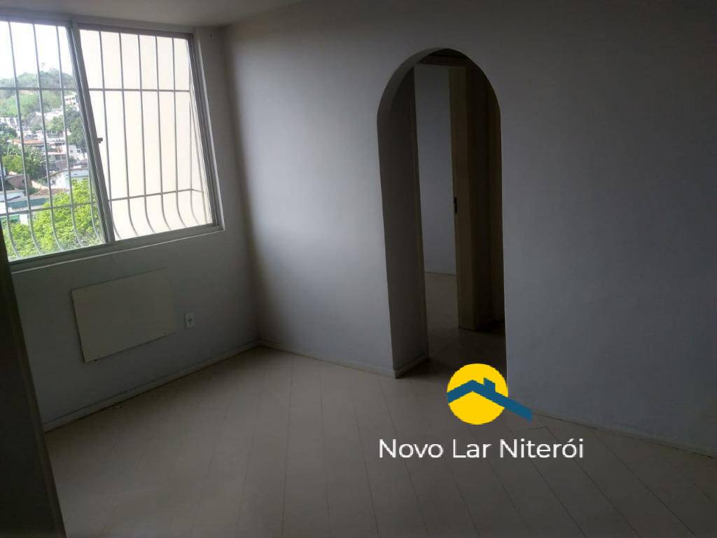 Apartamento à venda com 2 quartos, 50m² - Foto 1