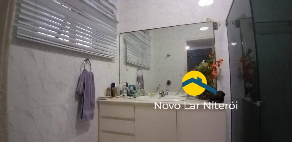 Casa à venda com 3 quartos, 320m² - Foto 39