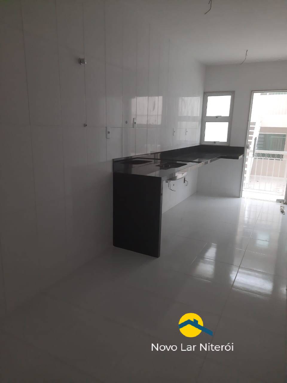 Casa à venda com 3 quartos, 180m² - Foto 3