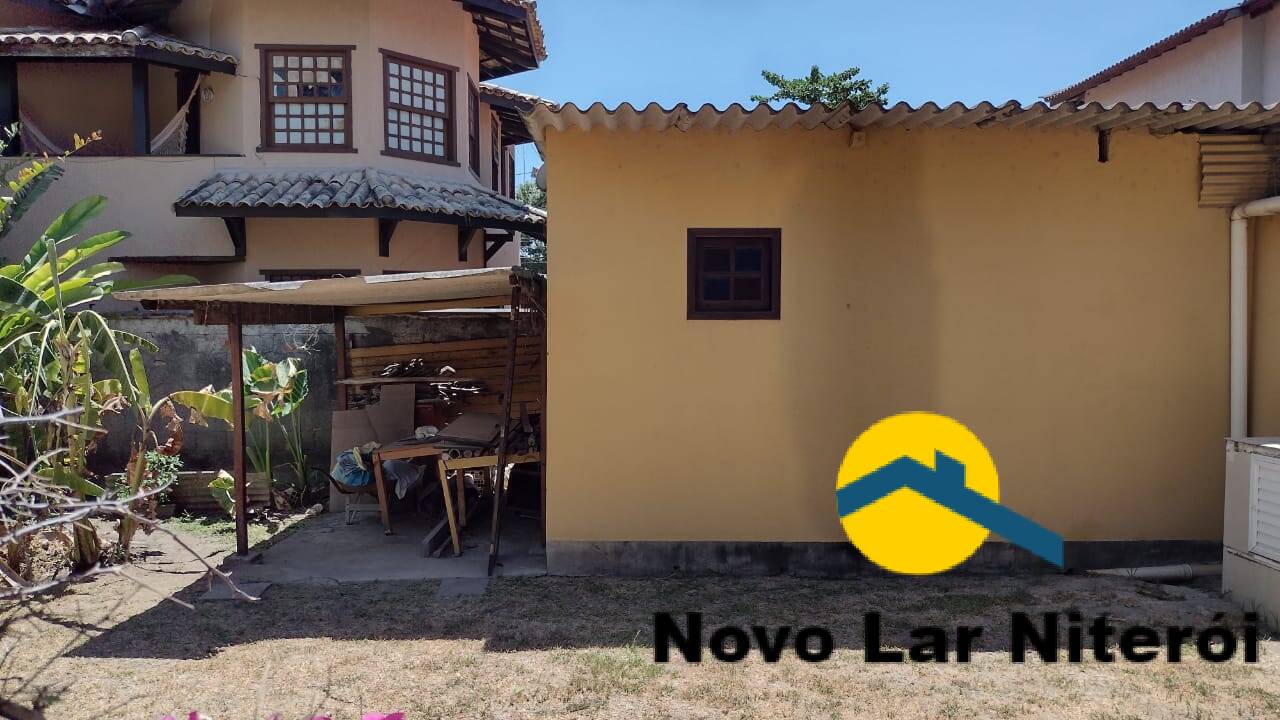 Casa à venda com 3 quartos, 500m² - Foto 3