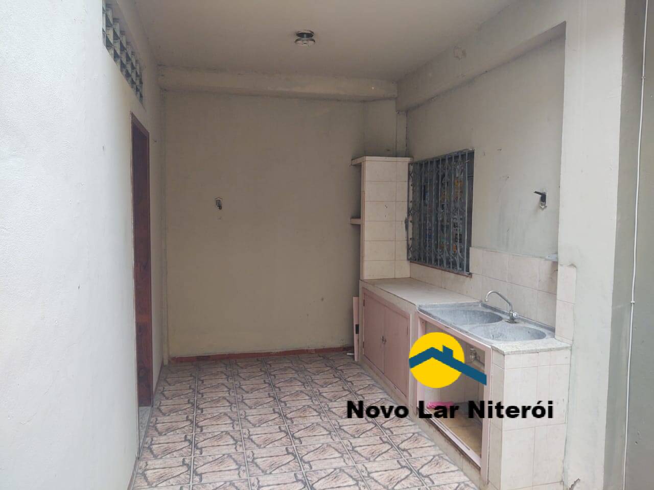 Casa à venda com 4 quartos, 275m² - Foto 22