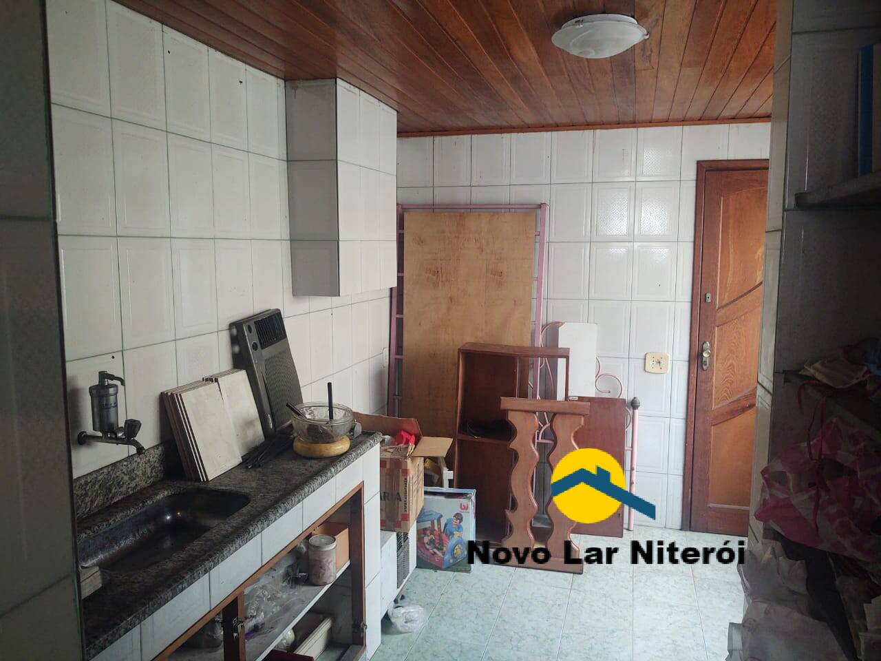 Casa à venda com 4 quartos, 275m² - Foto 30