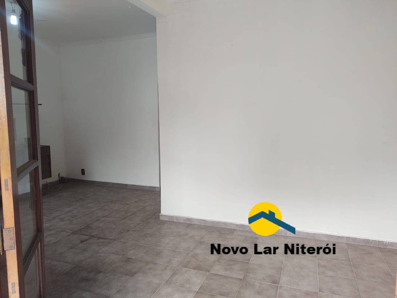 Casa à venda com 4 quartos, 275m² - Foto 8