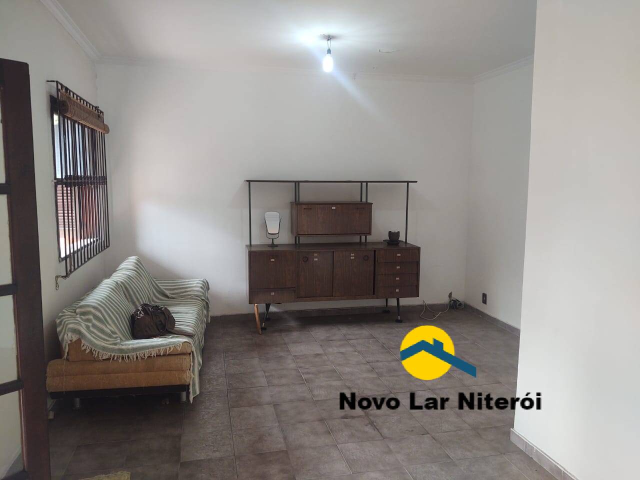 Casa à venda com 4 quartos, 275m² - Foto 9