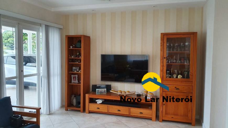 Casa à venda com 5 quartos, 280m² - Foto 5