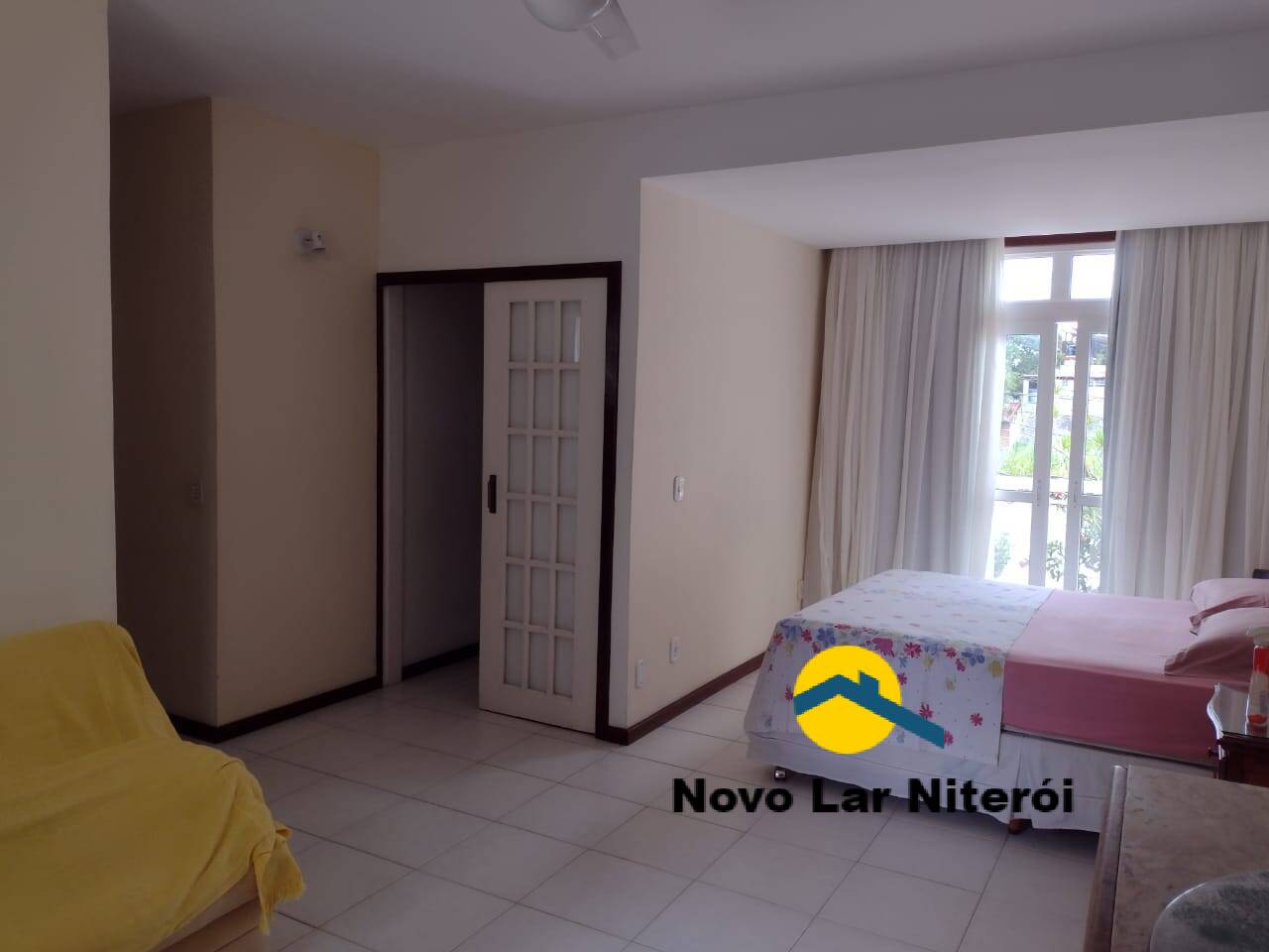 Casa à venda com 4 quartos, 360m² - Foto 9