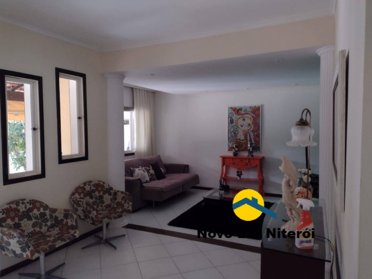 Casa à venda com 4 quartos, 360m² - Foto 2