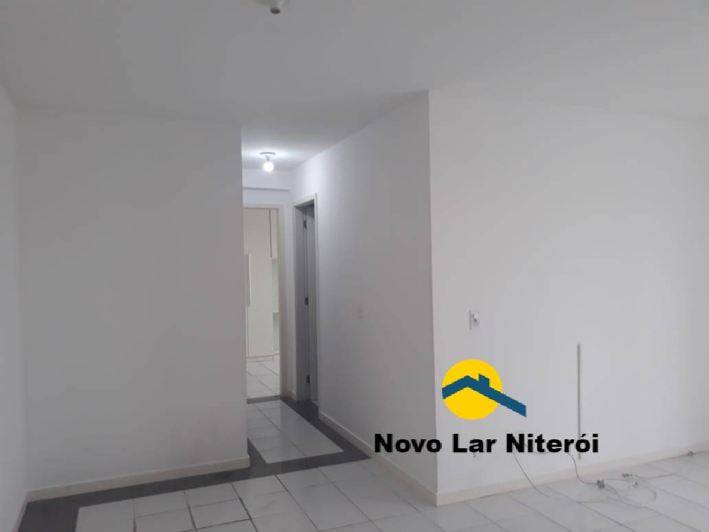 Apartamento à venda com 2 quartos, 75m² - Foto 5