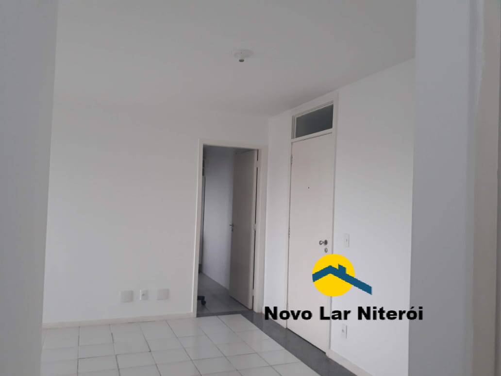 Apartamento à venda com 2 quartos, 75m² - Foto 6