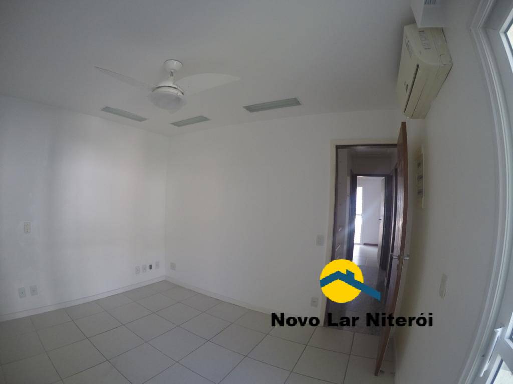 Casa à venda com 4 quartos, 180m² - Foto 12