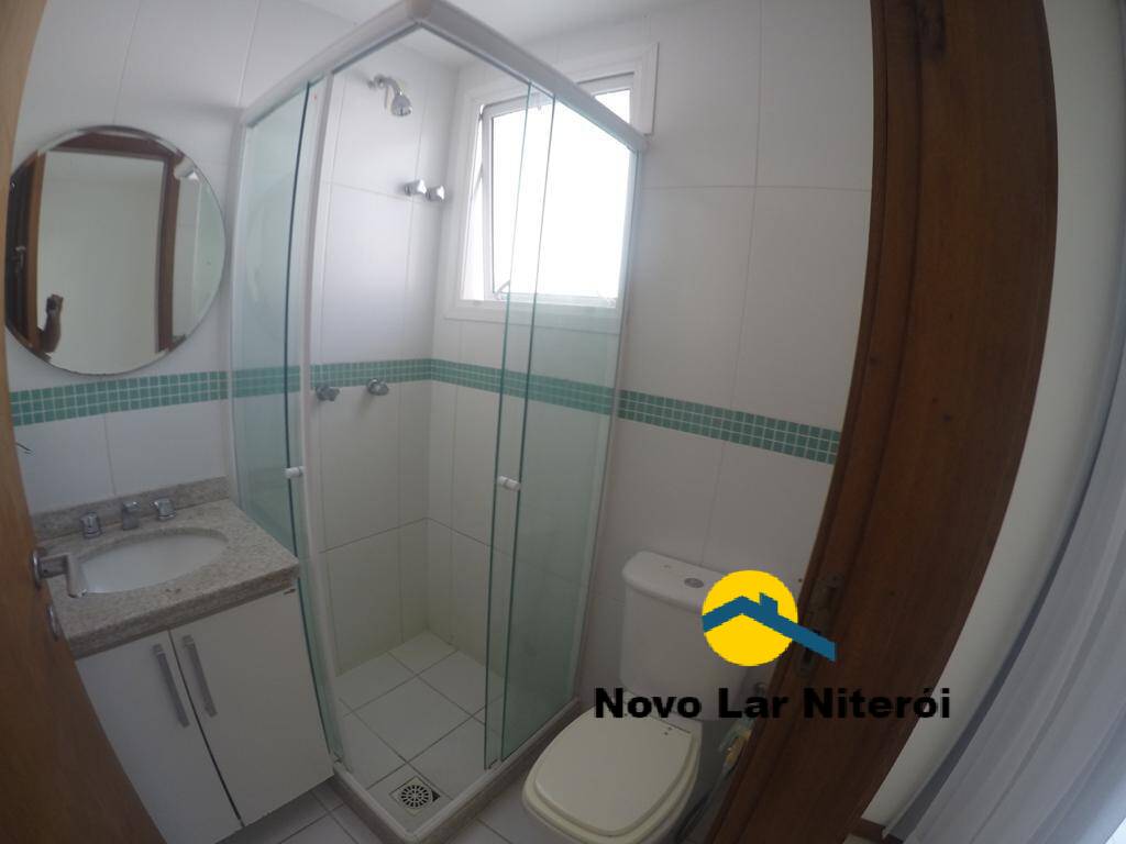 Casa à venda com 4 quartos, 180m² - Foto 15