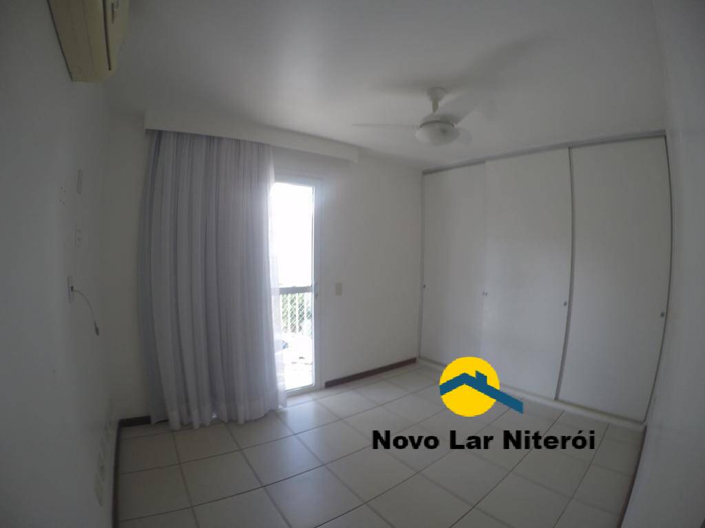 Casa à venda com 4 quartos, 180m² - Foto 14