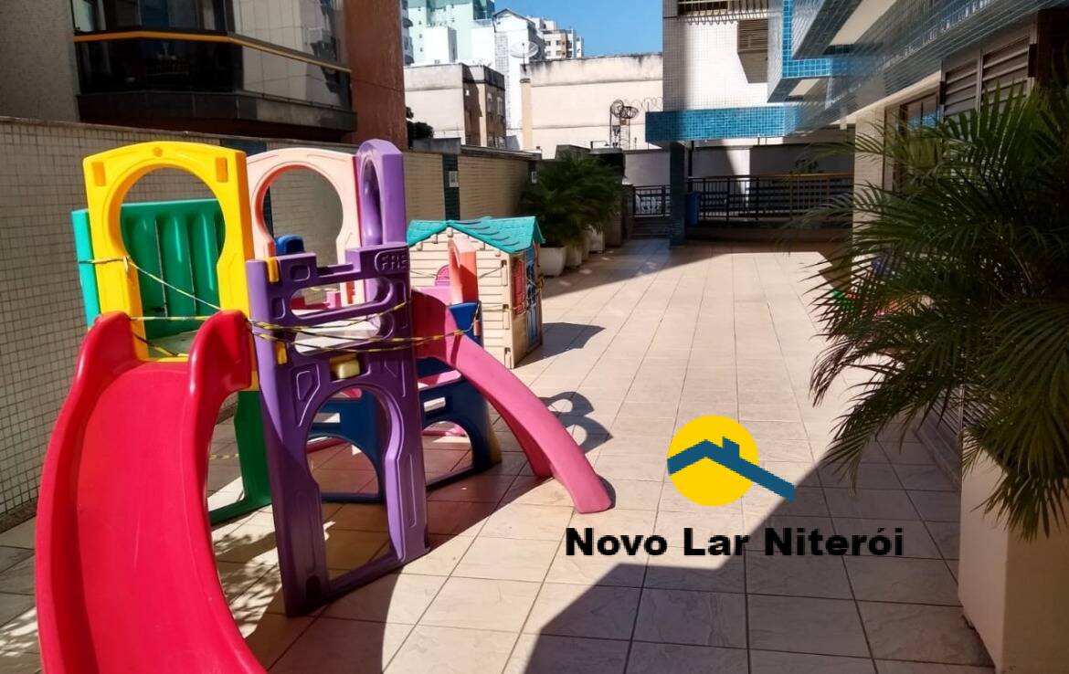 Apartamento à venda com 4 quartos, 145m² - Foto 35