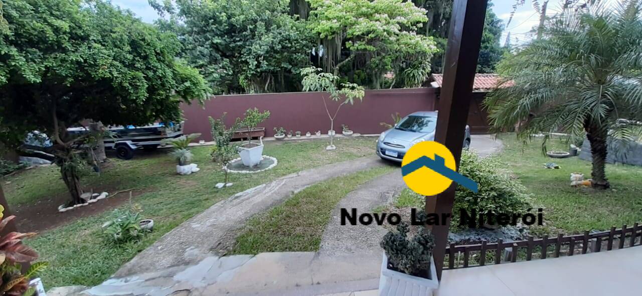 Casa à venda com 4 quartos, 168m² - Foto 18