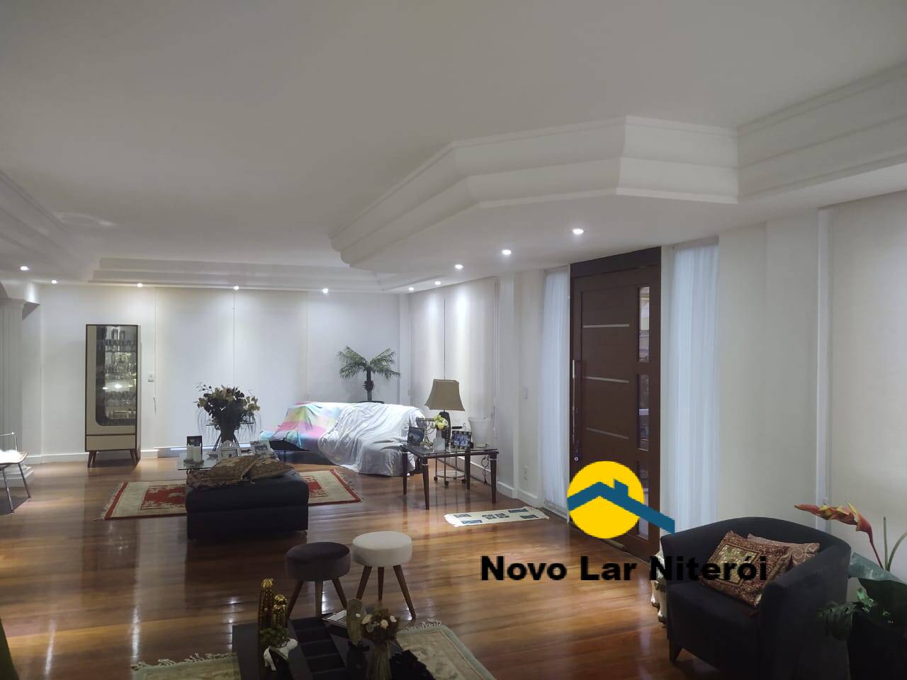 Casa à venda com 5 quartos, 561m² - Foto 6