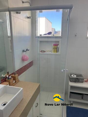 Casa à venda com 4 quartos, 300m² - Foto 12