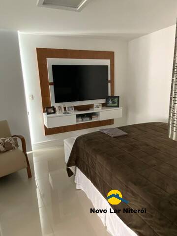 Casa à venda com 4 quartos, 300m² - Foto 17