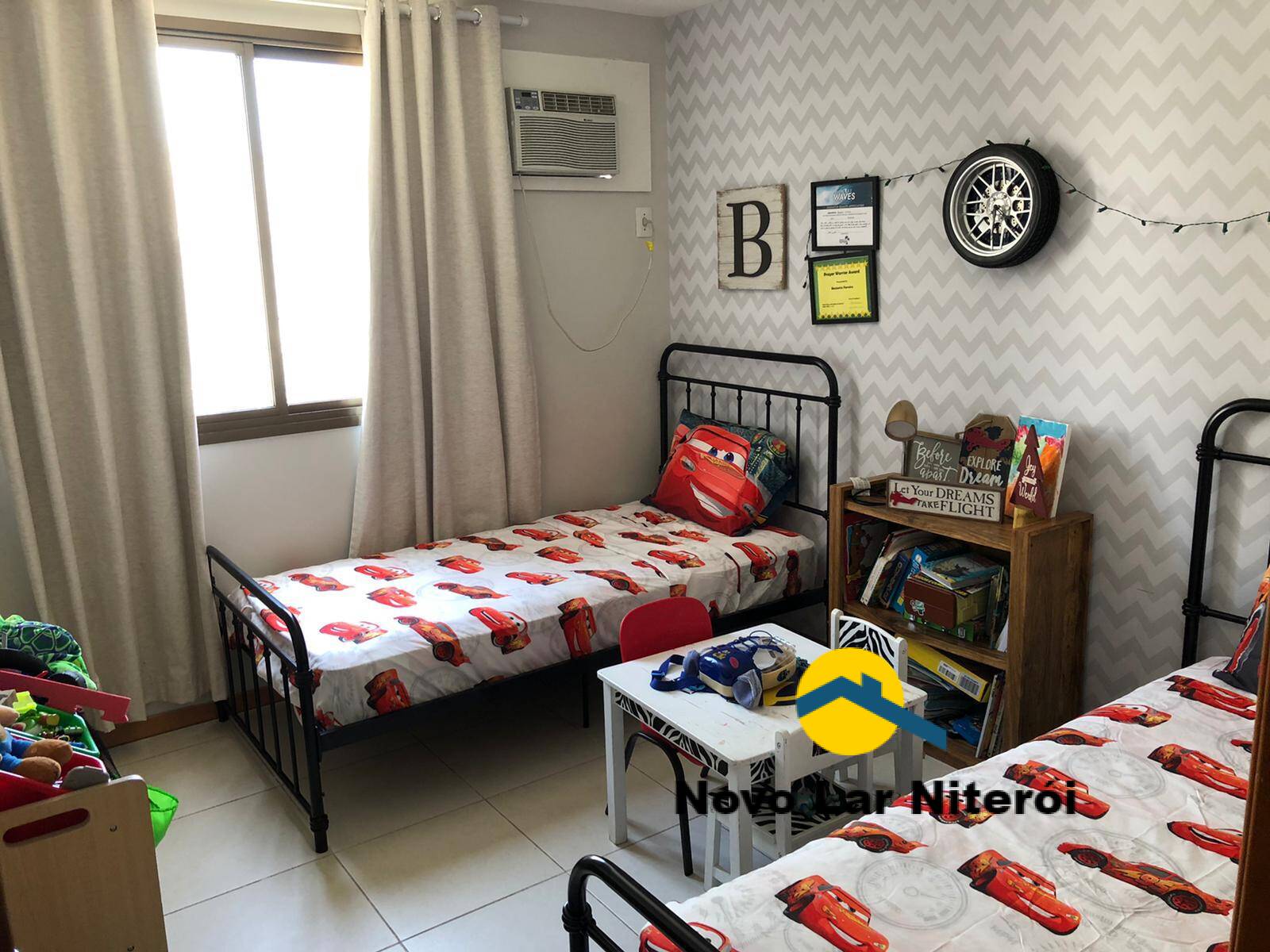 Apartamento à venda com 4 quartos, 150m² - Foto 7