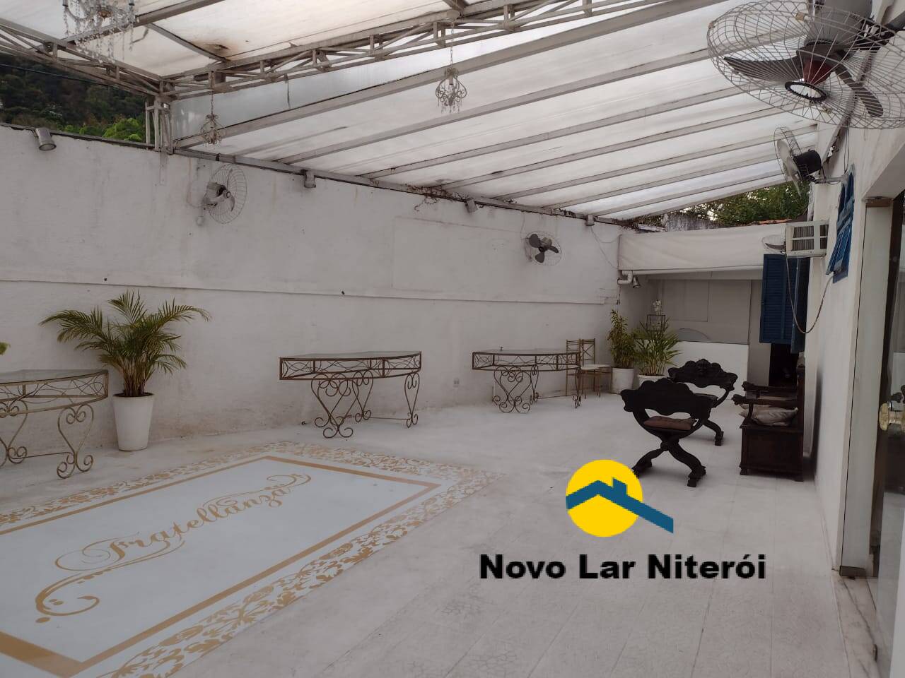 Casa à venda com 3 quartos, 420m² - Foto 15