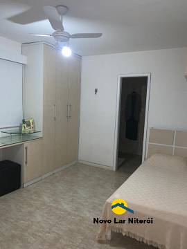 Casa à venda com 4 quartos, 220m² - Foto 11