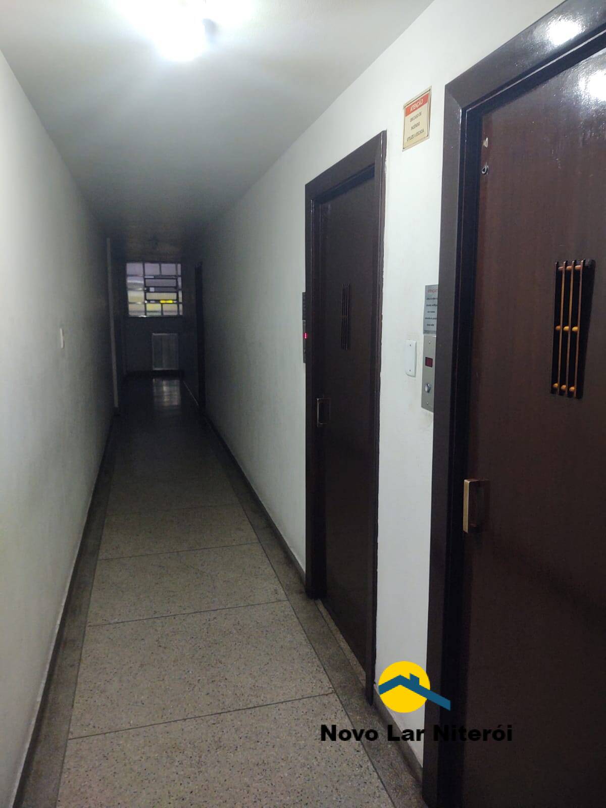 Apartamento à venda com 1 quarto, 30m² - Foto 21