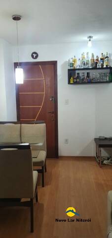 Apartamento à venda com 2 quartos, 60m² - Foto 2