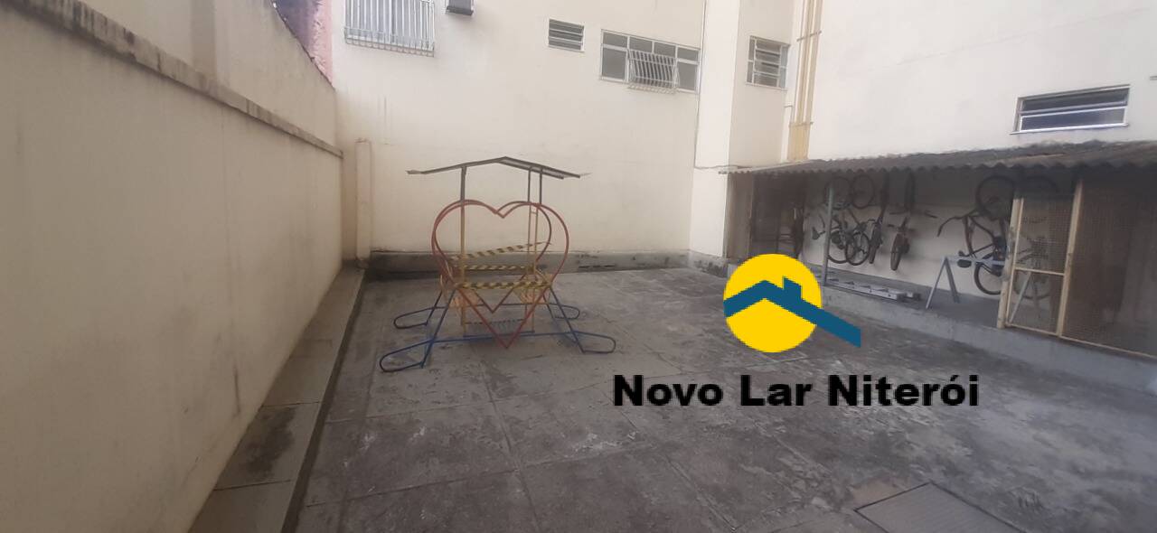 Apartamento à venda com 3 quartos, 130m² - Foto 14