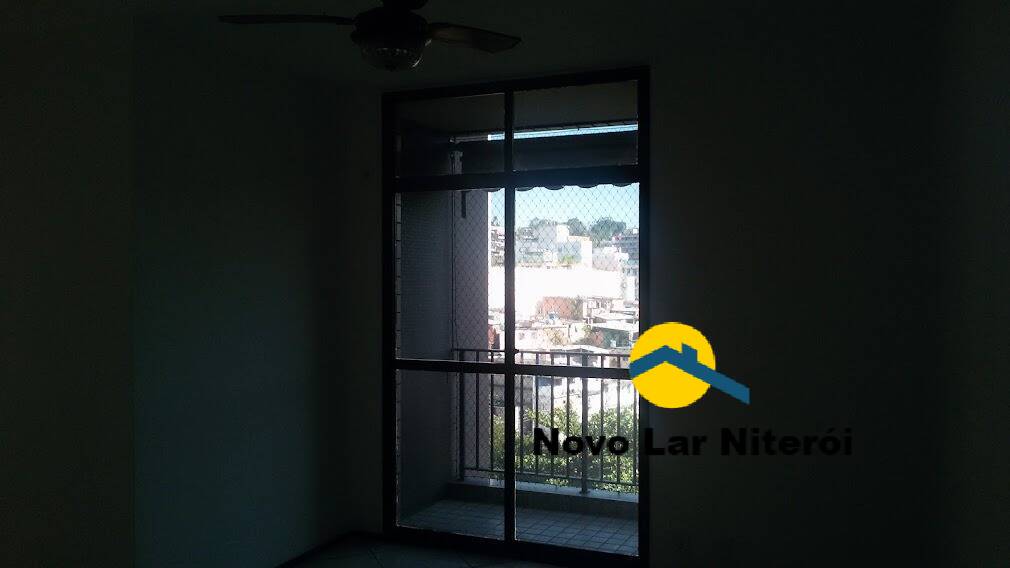 Apartamento à venda com 2 quartos, 65m² - Foto 4