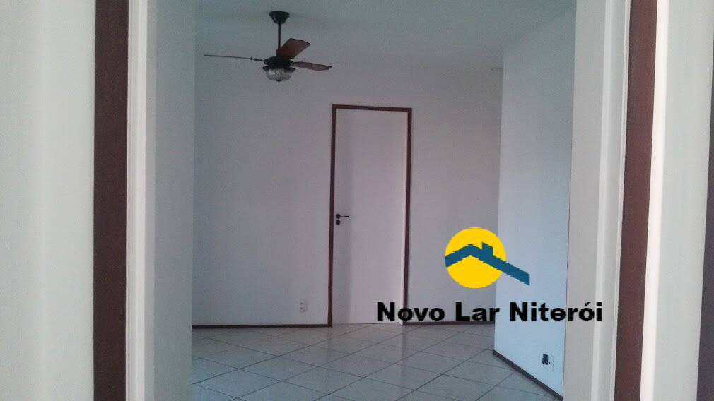 Apartamento à venda com 2 quartos, 65m² - Foto 5