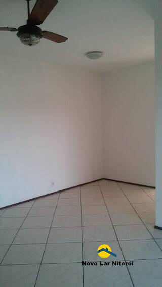 Apartamento à venda com 2 quartos, 65m² - Foto 10