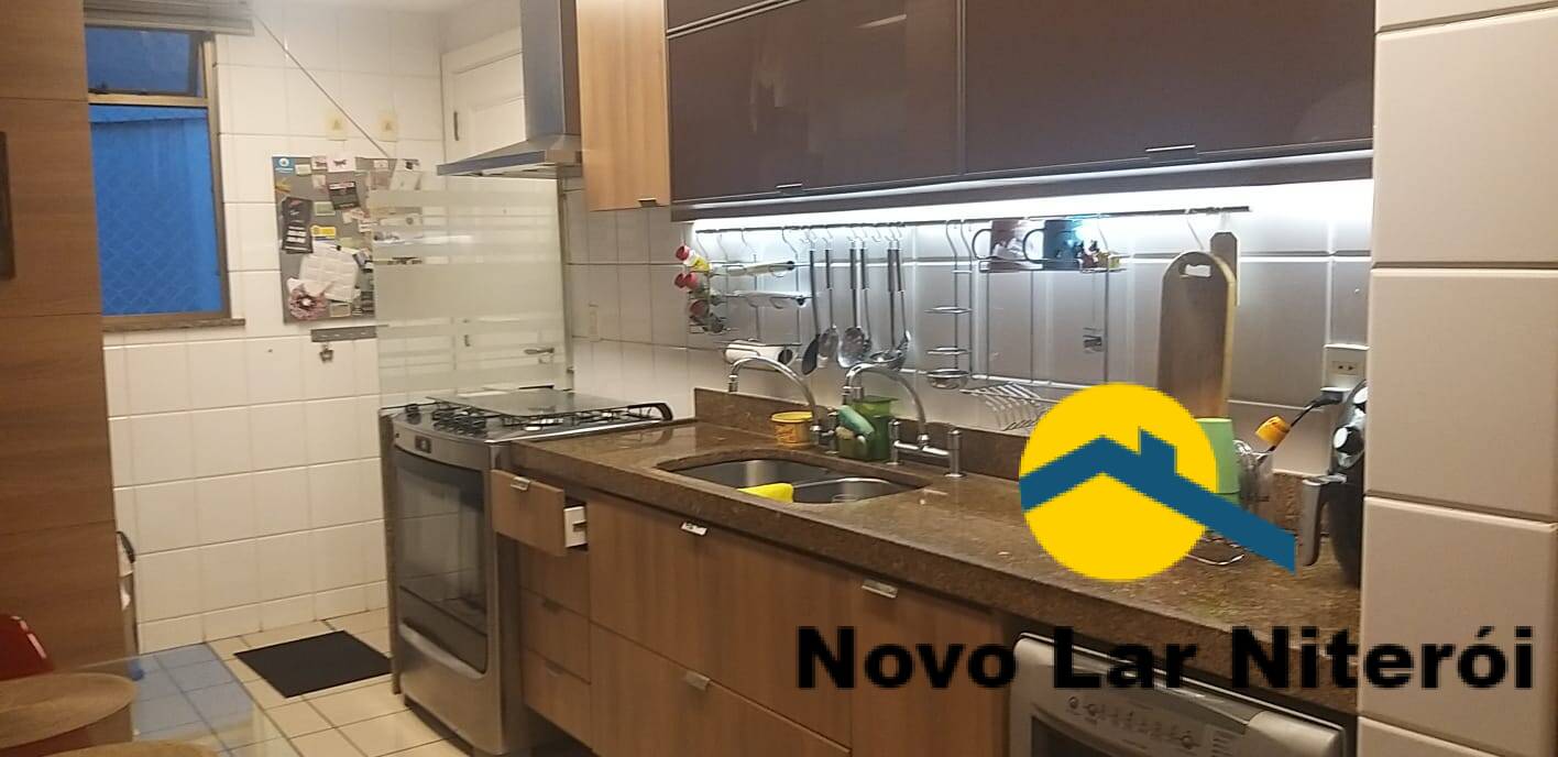 Apartamento à venda com 4 quartos, 146m² - Foto 27