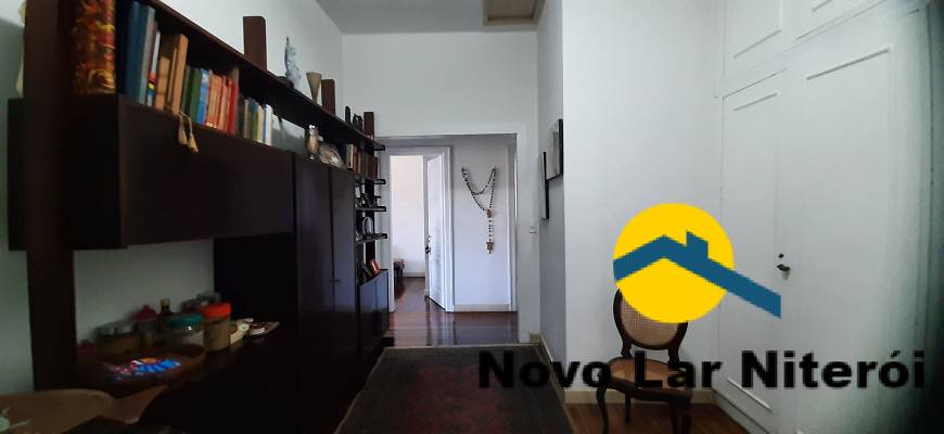 Casa à venda com 4 quartos, 221m² - Foto 19