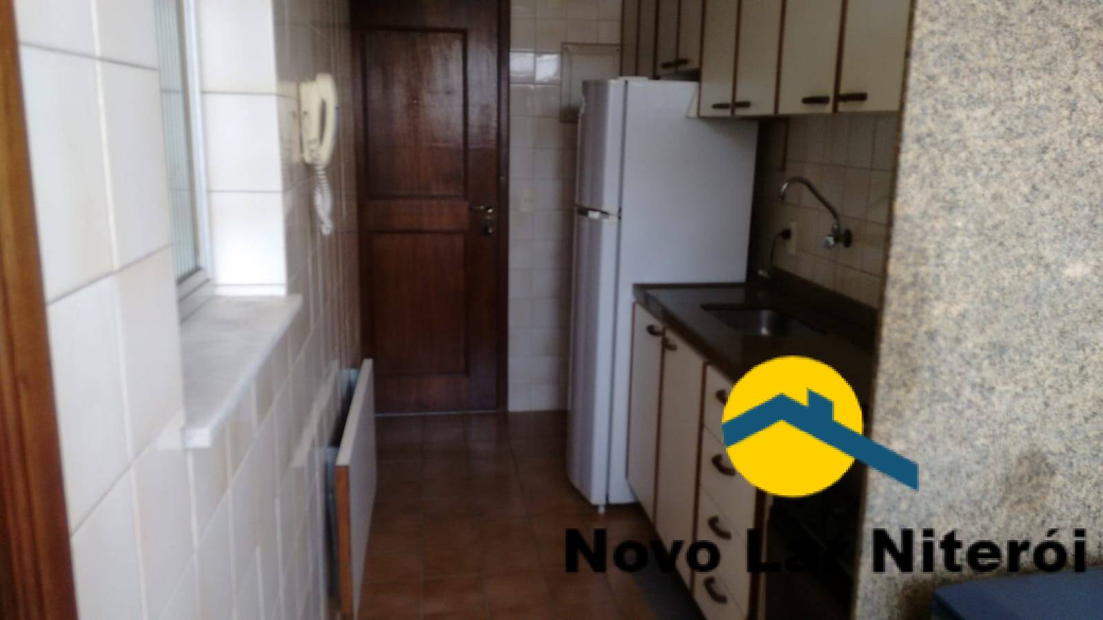 Apartamento à venda com 2 quartos, 70m² - Foto 21