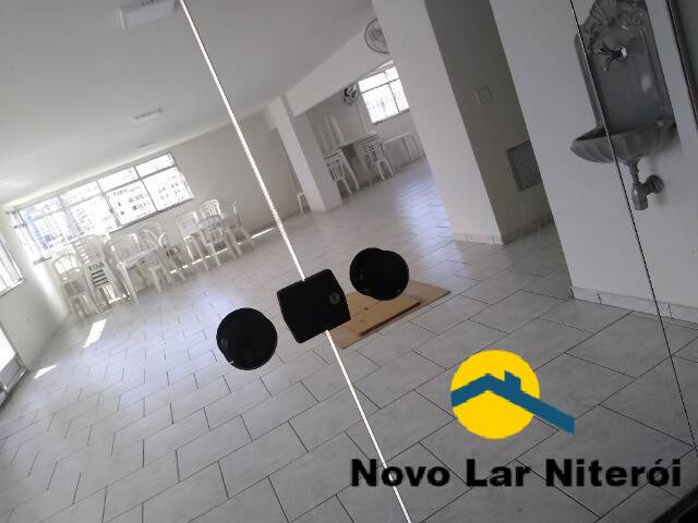 Apartamento à venda com 2 quartos, 70m² - Foto 24