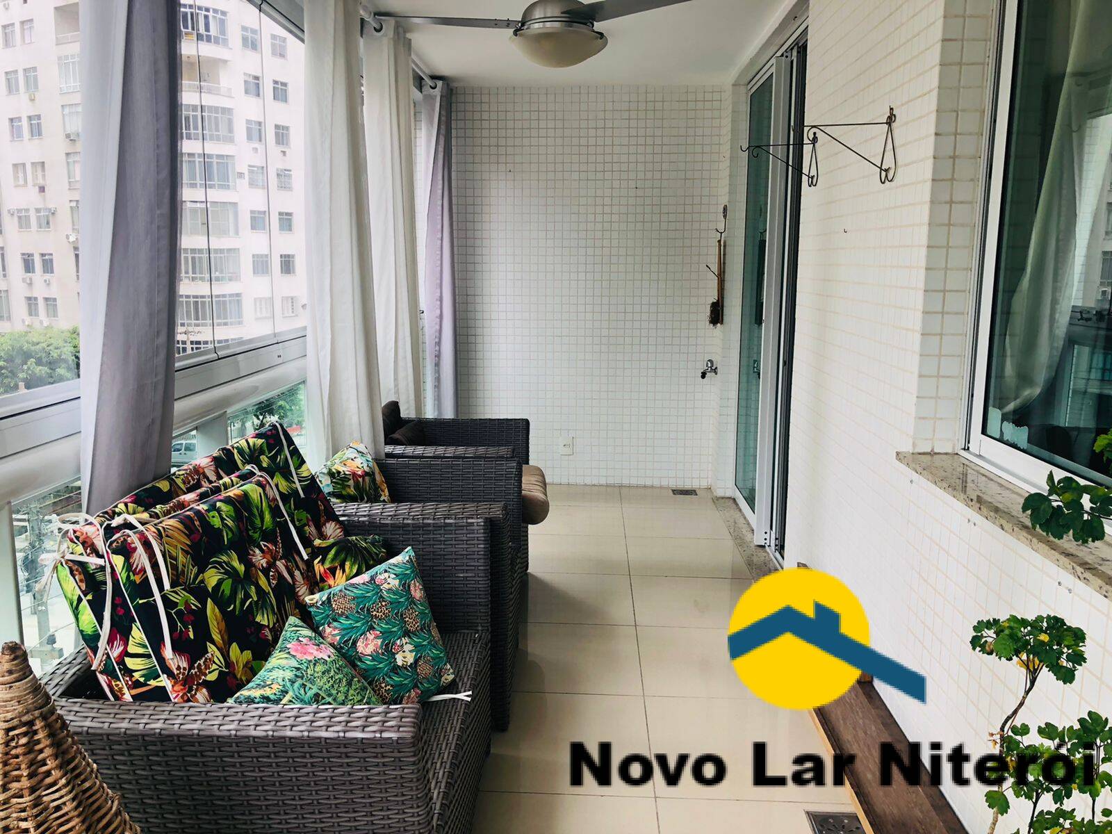 Apartamento à venda com 3 quartos, 110m² - Foto 4