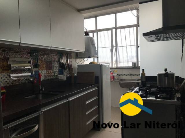 Apartamento à venda com 3 quartos, 95m² - Foto 13