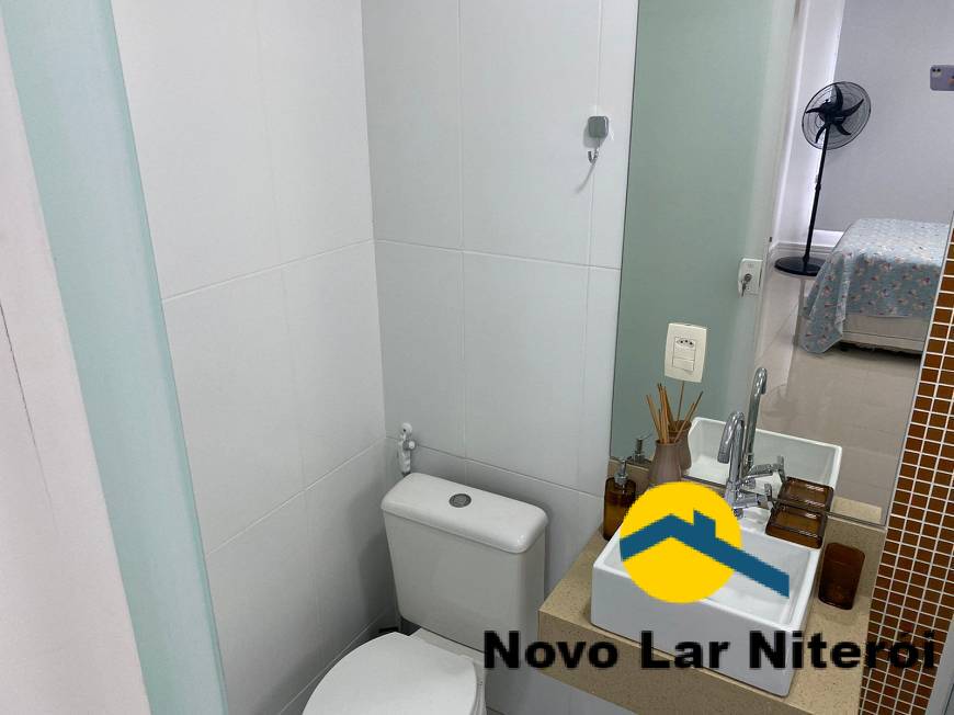 Casa à venda com 4 quartos, 300m² - Foto 30