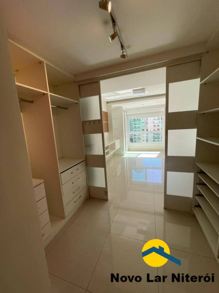 Apartamento à venda com 4 quartos, 158m² - Foto 24