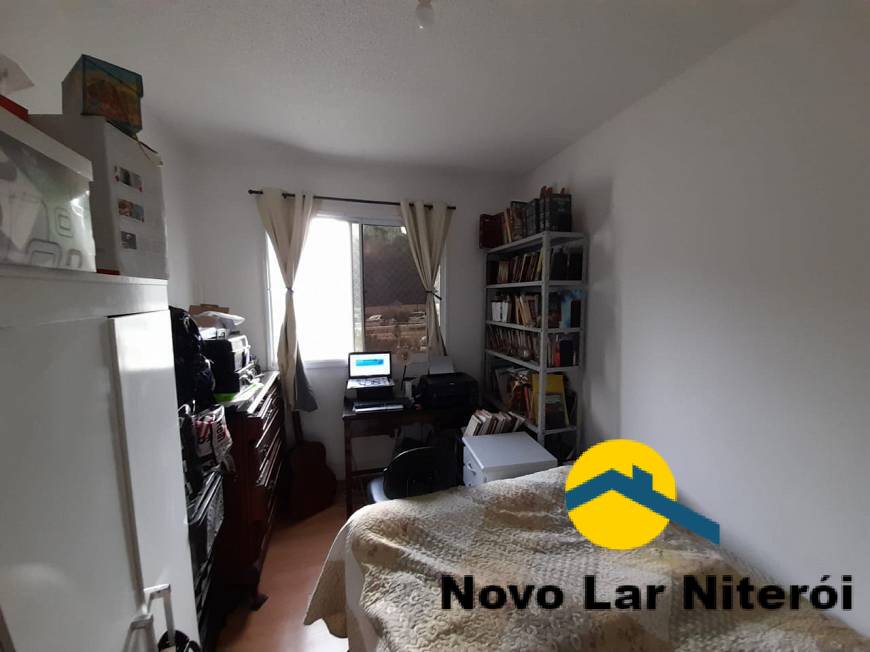 Apartamento à venda com 3 quartos, 75m² - Foto 4