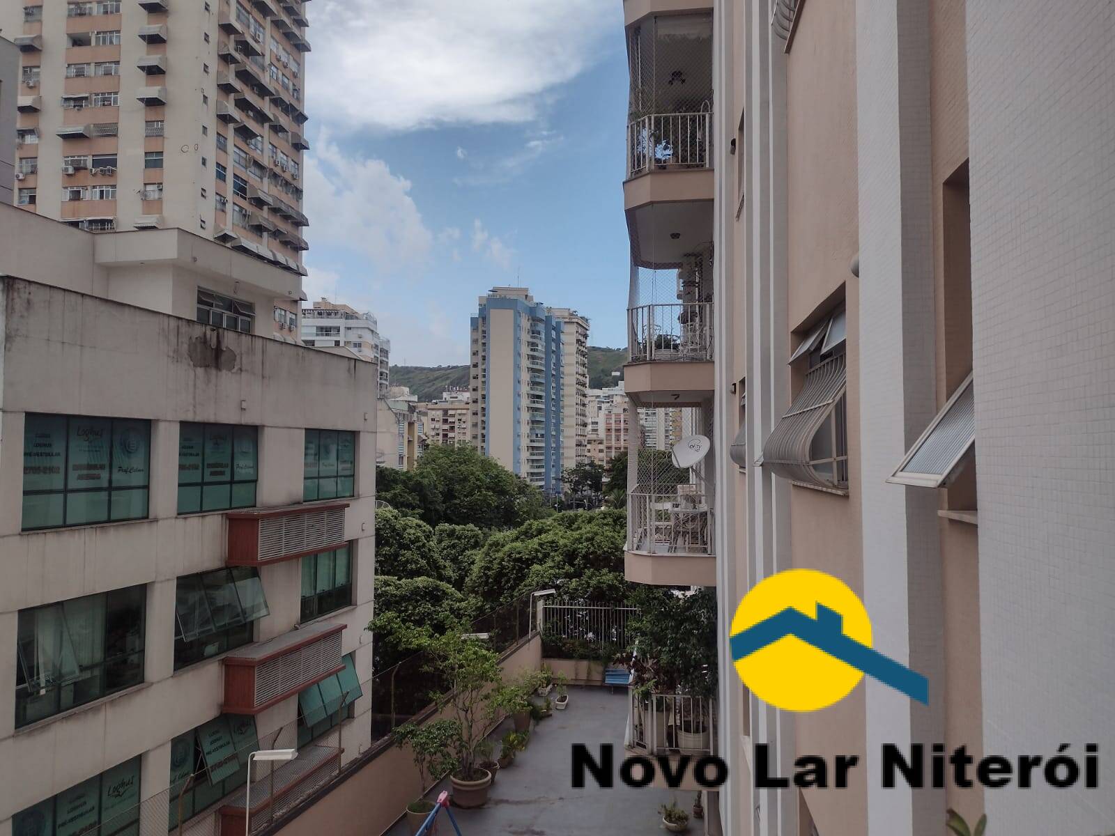 Apartamento à venda com 3 quartos, 135m² - Foto 9