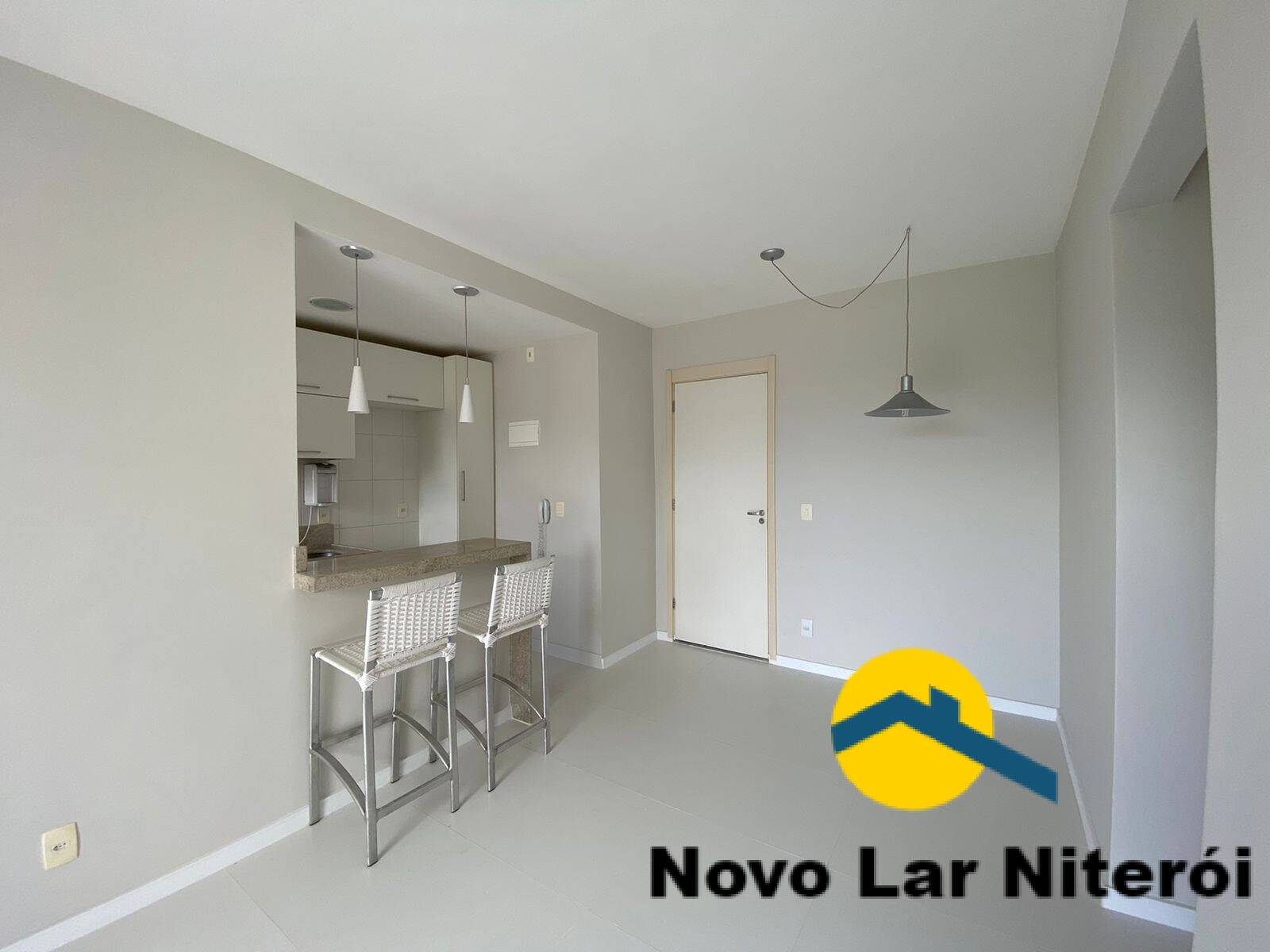 Apartamento à venda com 2 quartos, 61m² - Foto 10