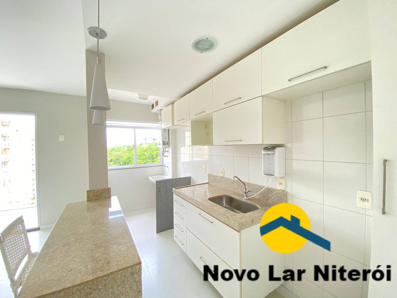 Apartamento à venda com 2 quartos, 61m² - Foto 5