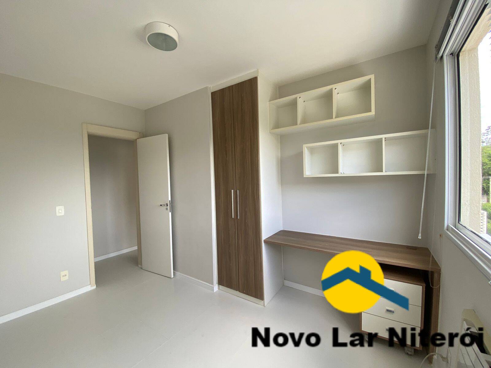 Apartamento à venda com 2 quartos, 61m² - Foto 27